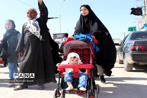 خدمات رسانی به زائرین اربعین در مرز شلمچه