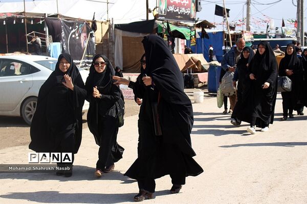 خدمات رسانی به زائرین اربعین در مرز شلمچه