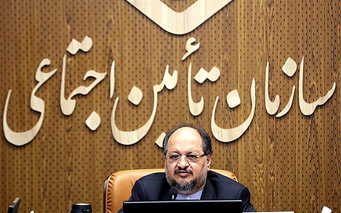وزیر تعاون، کار و رفاه اجتماعی: واگذاری حق بیمه درمان تامین اجتماعی به حساب خزانه قابل بررسی است