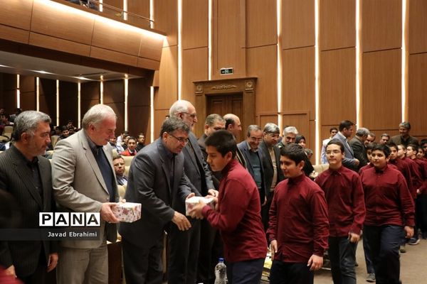 آیین نواختن زنگ پدافند غیر عامل در مشهد