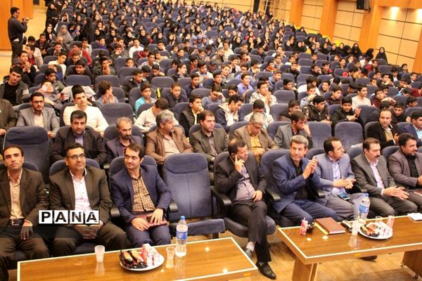 برگزاری مراسم افتتاحیه پنجمین دوره  جشنواره نوجوان خوارزمی در استان همدان