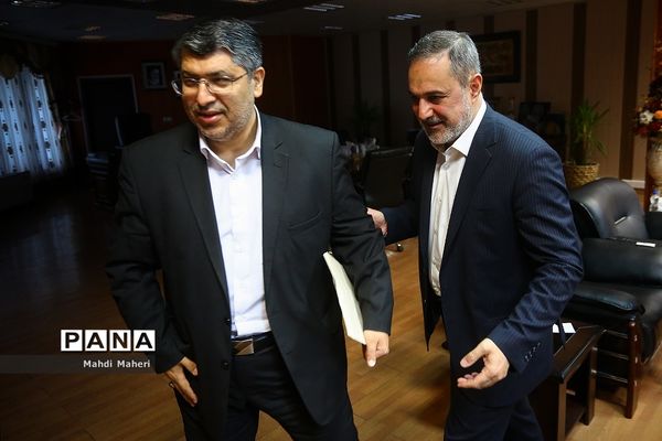 دیدار وزیر آموزش و پرورش با جمعی از نمایندگان مجلس