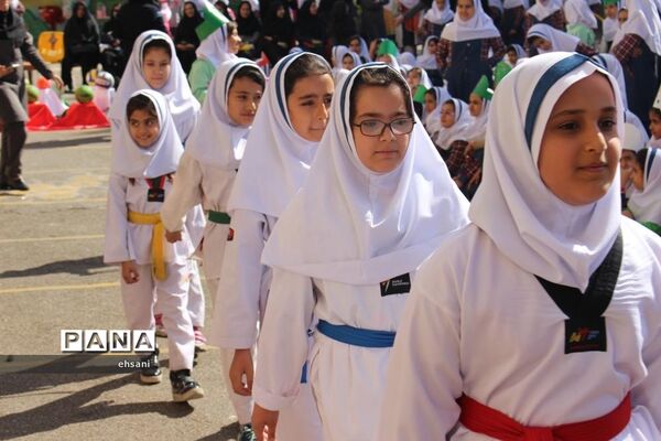 برگزاری المپیاد ورزشی درون مدرسه ای دبستان دخترانه  غیرانتفاعی پویا  ـ یاسوج