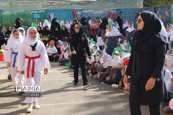برگزاری المپیاد ورزشی درون مدرسه ای دبستان دخترانه  غیرانتفاعی پویا  ـ یاسوج