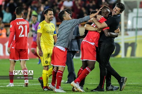 دیدار تیم های فوتبال پرسپولیس و السد قطر