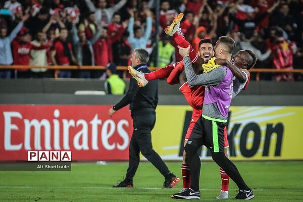دیدار تیم های فوتبال پرسپولیس و السد قطر