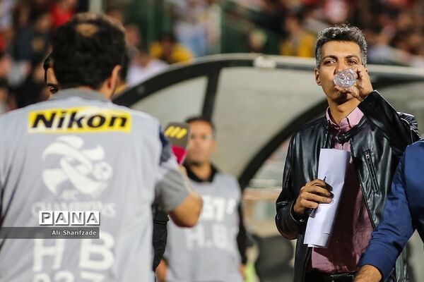 دیدار تیم های فوتبال پرسپولیس و السد قطر