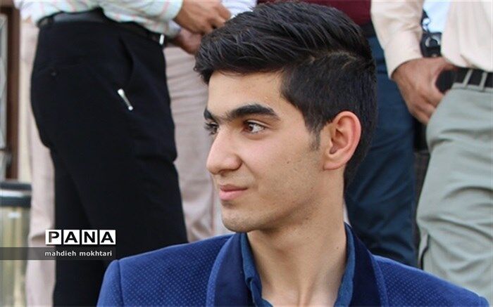مجلس دانش آموزی، تربیت سیاسی و اجتماعی دانش آموزان است