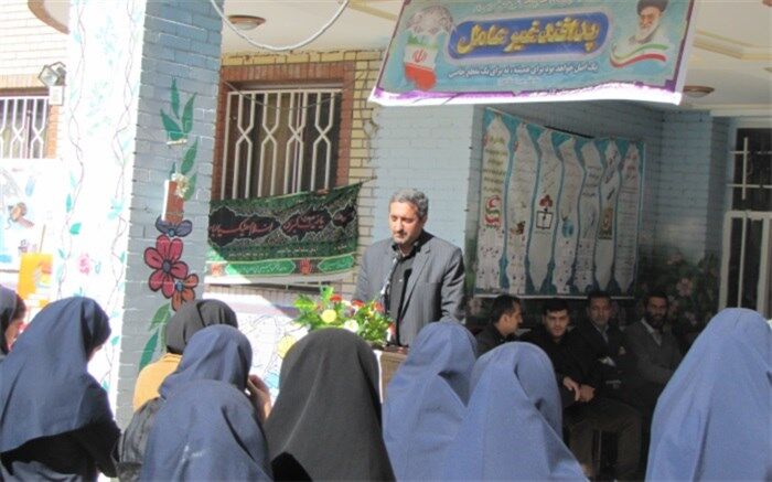 گرامیداشت هفته پدافند غیر عامل و اجرای مانور زلزله درفیروزکوه
