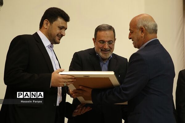 سفر یک روزه وزیر آموزش و پرورش به گلپایگان و خوانسار-1