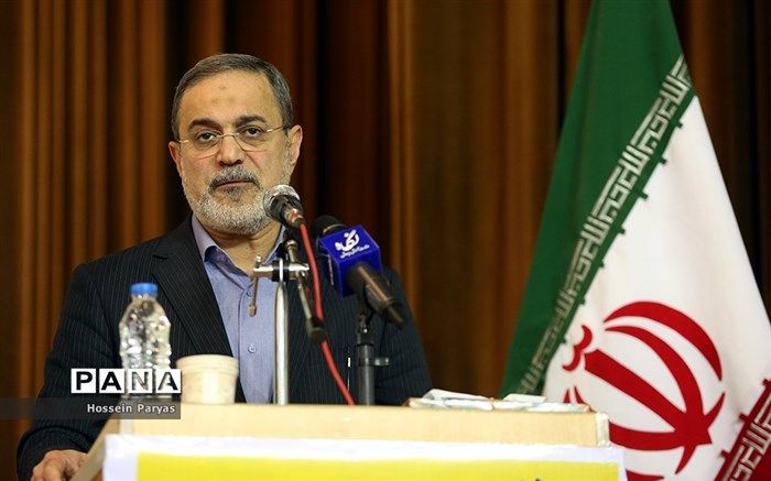 وزیر آموزش و پرورش: برای حل مشکلات باید مسیرهای گذشته را تغییر دهیم