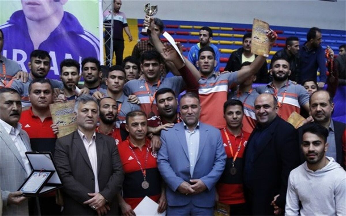 بیمه رازی قهرمان لیگ برتر کشتی آزاد شد