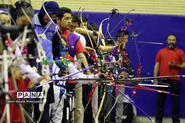 مسابقات استعدادیابی نخبگان تیراندازی با کمان در ارومیه