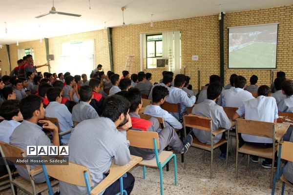 پخش بازی فوتبال در مدارس و ادارات آموزش و پرورش استان بوشهر