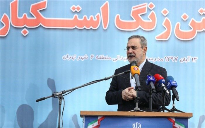 بطحایی: مظلومیت  آموزش‌وپرورش  را  امروز هم در هیات دولت گزارش می‌دهم
