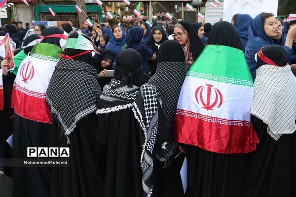 راهپیمایی 13 آبان در شهرری