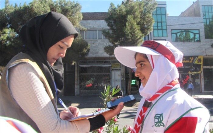 دانش آموزان  با حضور در راهپیمایی 13 آبان بار دیگر دشمن را نا امید کردند