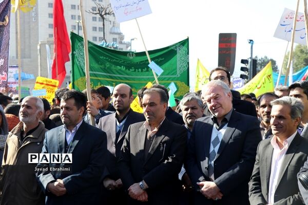 راهپیمایی 13 آبان در مشهد