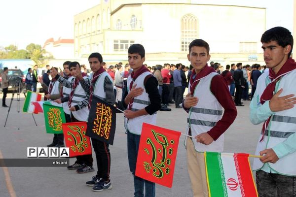 نواخته شدن زنگ استکبارستیزی در مدارس کهگیلویه و بویراحمد