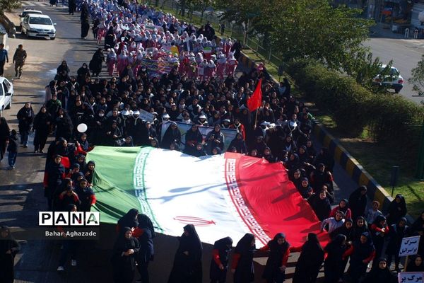حماسه باشکوه راهپیمایی استکبار ستیزی مردم فشافویه در یوم الله 13 آبان