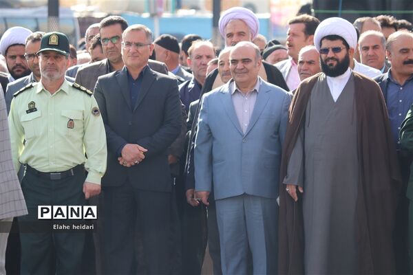 حضور پرشکوه دانش‌آموزان شهرقدس درراهپیمایی 13آبان