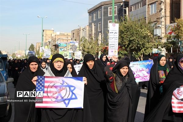 حضورپرشورمردم شهرستان بهارستان در راهپیمایی استکبار ستیزی 13آبان