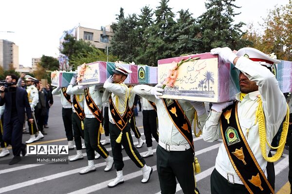 تشییع پیکر مطهر شهدای گمنام در ستاد ناجا