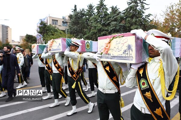تشییع پیکر مطهر شهدای گمنام در ستاد ناجا