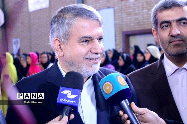 آیین افتتاحیه پنجمین  المپیاد فرهنگی ورزشی درون مدرسه‌ای