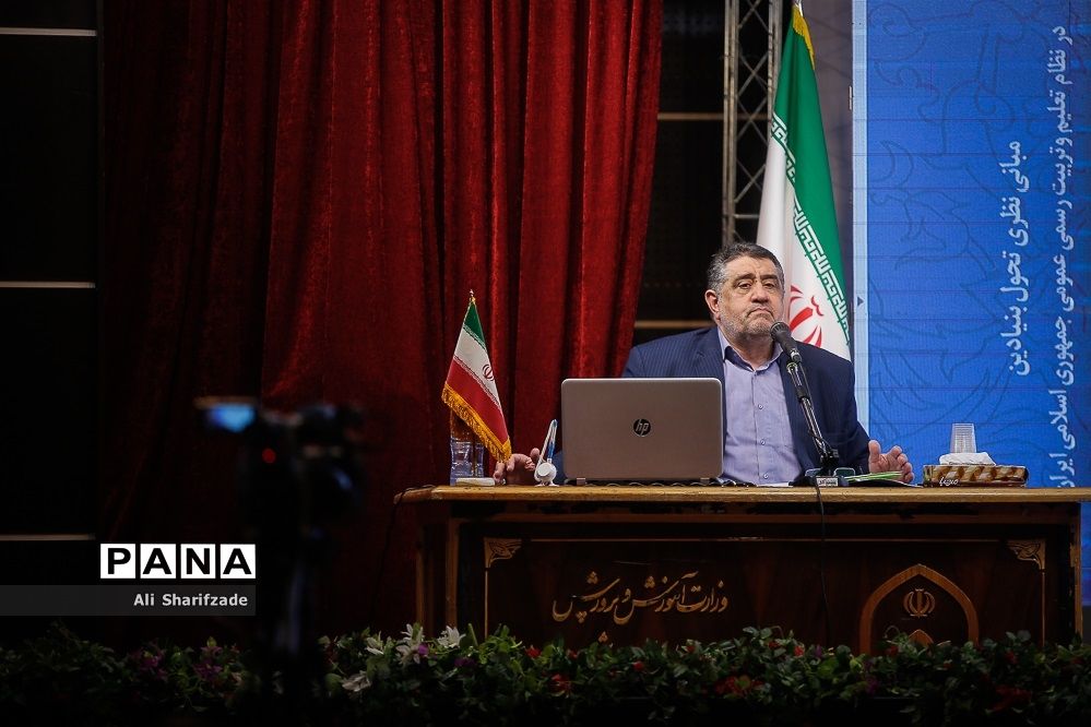 کلاس‌های آموزشی سومین جشنواره دستاوردهای کانون‌های فرهنگی تربیتی سراسر کشور