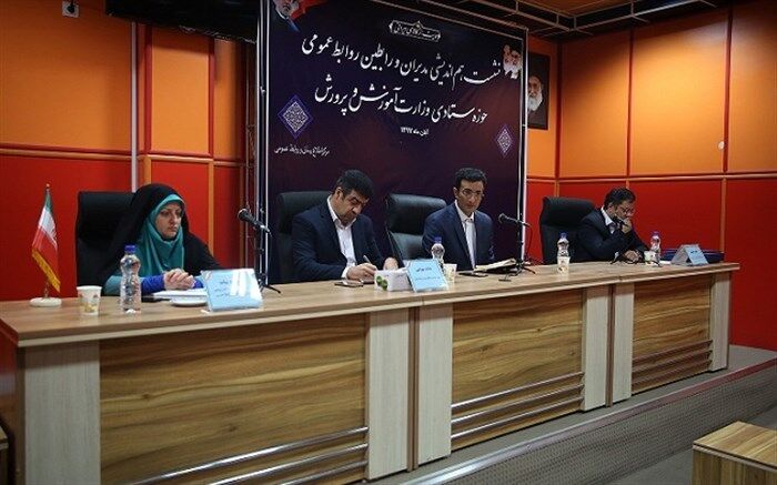 مرتضی نظری: به هر موضوعی که موقعیت و جایگاه معلم را متزلزل کند، واکنش نشان خواهیم داد