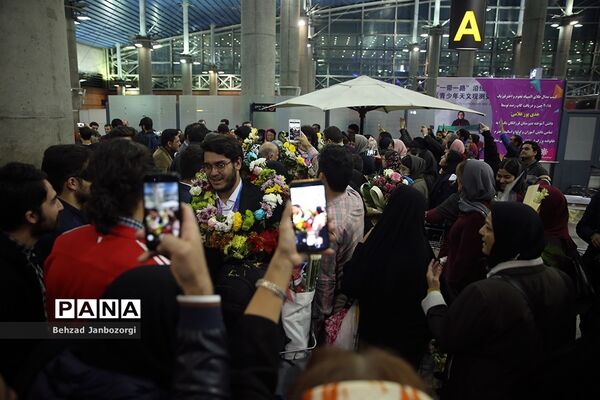 استقبال از تیم دانش‌آموزی منتخب در دوازدهمین المپیاد جهانی نجوم