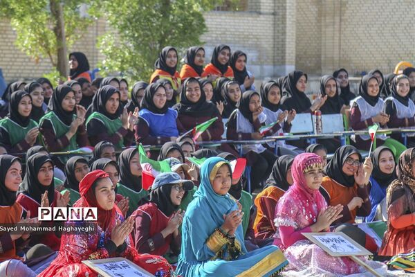 آغاز المپیاد فرهنگی ورزشی درون مدرسه‌ای در لامرد فارس