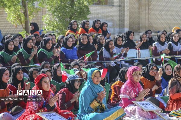آغاز المپیاد فرهنگی ورزشی درون مدرسه‌ای در لامرد فارس