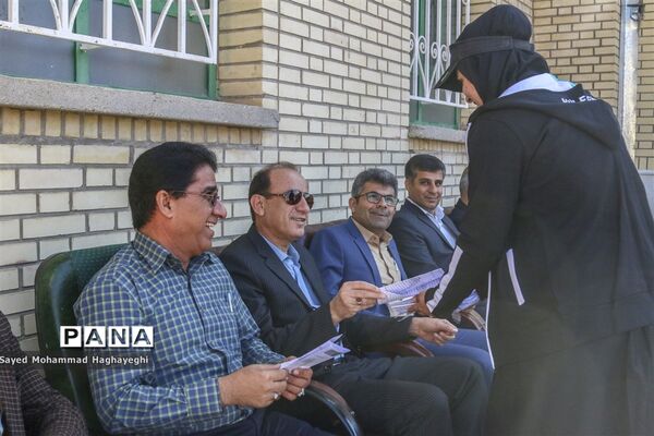 آغاز المپیاد فرهنگی ورزشی درون مدرسه‌ای در لامرد فارس