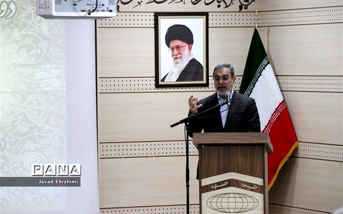 سید محمد بطحایی:  هر عاملی که اعتماد مردم به آموزش و پرورش و معلمان را کاهش دهد به کل نظام ضربه می‌زند