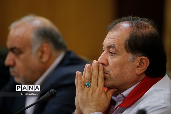 نشست گزارش روند اقدامات دولت در بازسازی مناطق زلزله زده کرمانشاه