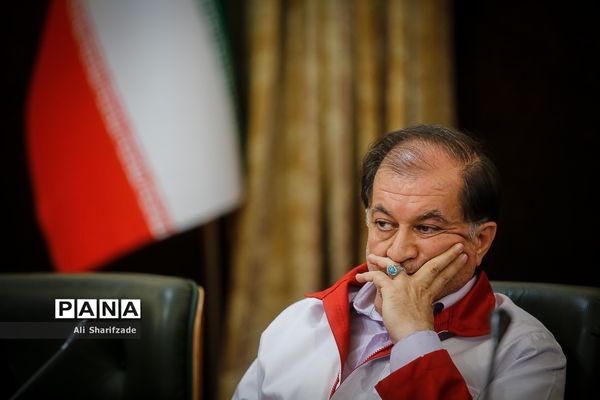 نشست گزارش روند اقدامات دولت در بازسازی مناطق زلزله زده کرمانشاه