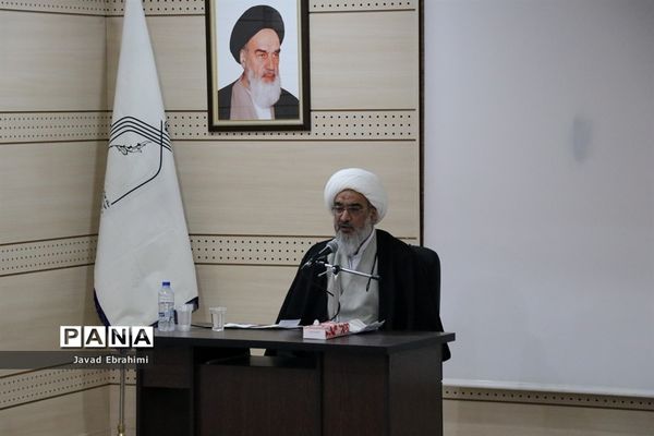 دوازدهمین هم‌اندیشی سالانه ستاد همکاری‌های حوزه و آموزش‌و‌پرورش