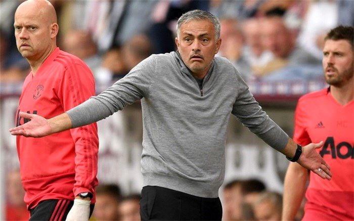 سران منچستریونایتد جانشین مورینیو را انتخاب کردند