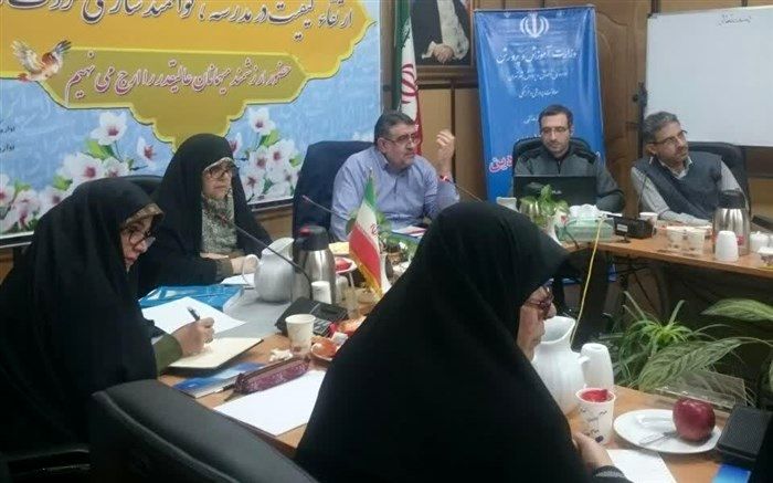 سند تحول کار مشترک حوزه و دانشگاه است/تربیت در مدرسه برآیند همه کارها است