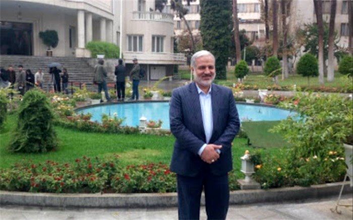 استاندار سیستان و بلوچستان: محدودیتی برای به کارگیری نیروی شایسته از هر قومیتی نداریم