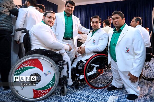 دیدار مدال‌آوران کاروان ورزشی ایران در بازی‌های پاراآسیایی اندونزی با مقام معظم رهبری
