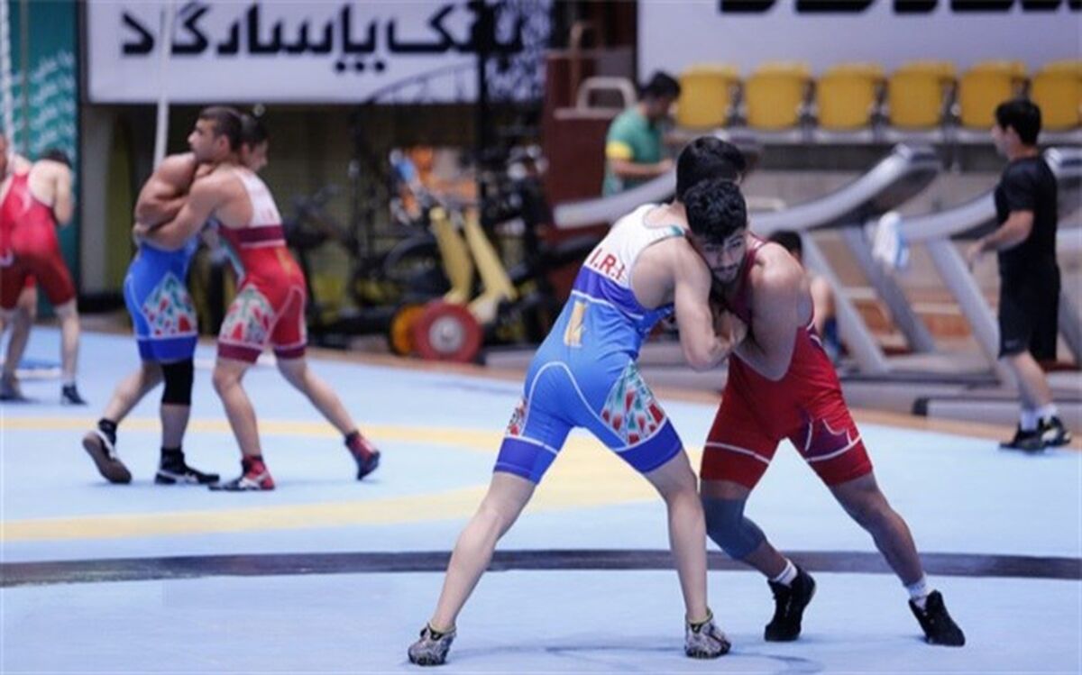 برای حضور در مسابقات قهرمانی جهان؛ تیم ملی کشتی آزاد امید ایران عازم رومانی شد