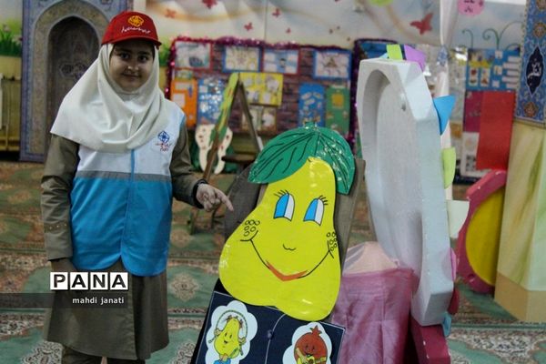 افتتاحیه برنامه سفیران سلامت دانش‌آموزی استان قم