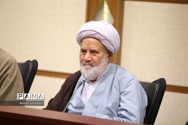 جلسه شورای اداری شهرستان ساری