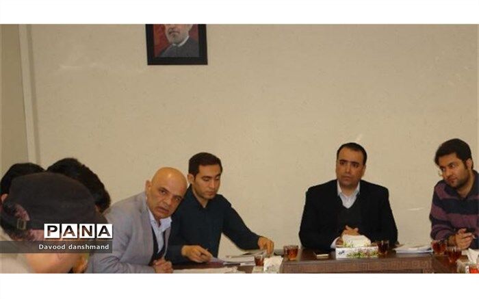 برگزاری جلسه هماهنگی دستگاه های خدمات رسان پروژه ارمغان بجنورد در اداره کل راه و شهرسازی خراسان شمالی
