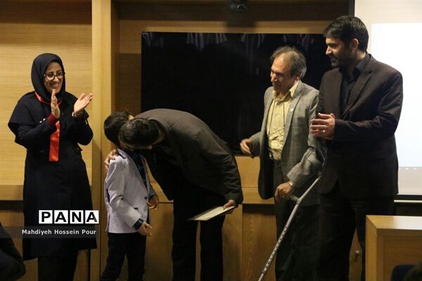 همایش بیماران هموفیلی در سالن همایش‌های بیمه کار آفرین در تبریز