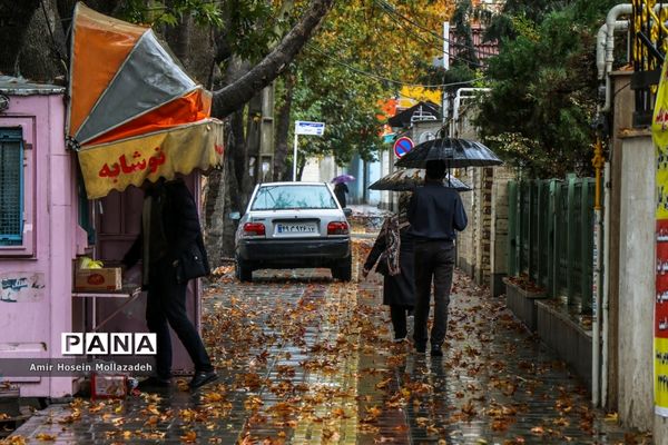 روز های بارانیِ پاییز ارومیه