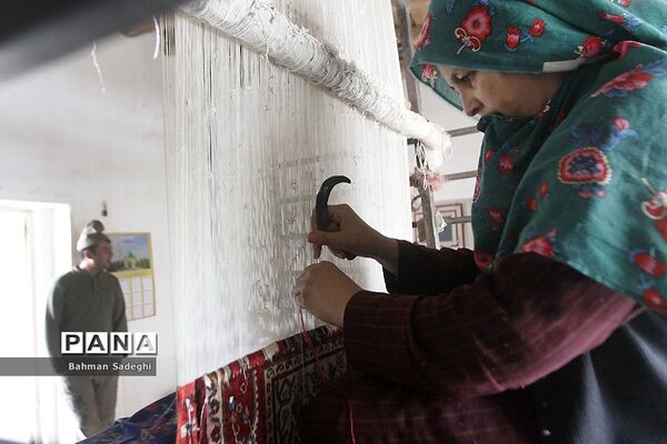 فرش دورو ابریشم ترکمن